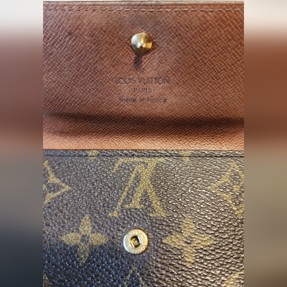 Louis Vuitton Monogram Portefeiulle Elise Trifold Wallet - Picture 2 of 10